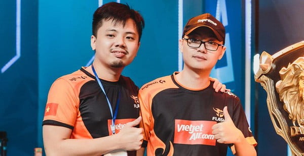 Giám đốc Phương 'Top' dính bê bối cá độ Liên Quân Mobile, Team LMHT của Flash cũng vạ lây, có nguy cơ bị 'xóa sổ'