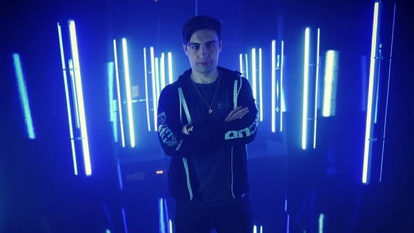 Bất ngờ trước trình độ "học vấn" của Shroud, Ninja và những streamer nổi tiếng: Hóa ra chẳng ai tốt nghiệp được đại học