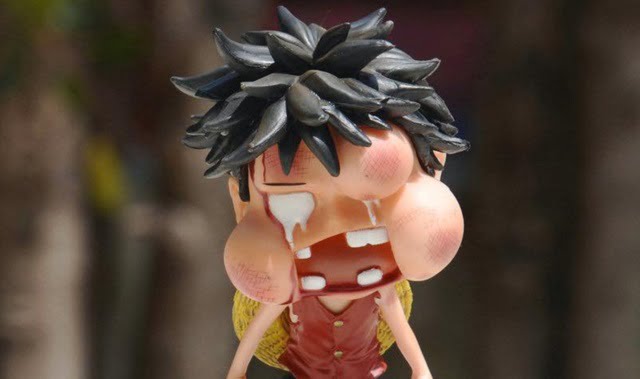 Figure “Luffy bị đấm” cháy hàng, các fan One Piece phải chăng rất thích main bị “bón hành”?