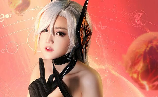 Đốn tim các fan hâm mộ với Cosplay Yena Wave ngoài đời thực