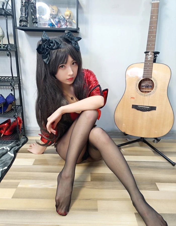 tohsaka rin quyen ru ngay ngat voi man cosplay moi day me hoac 20241003164209