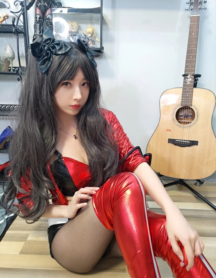 tohsaka rin quyen ru ngay ngat voi man cosplay moi day me hoac 20241003164212